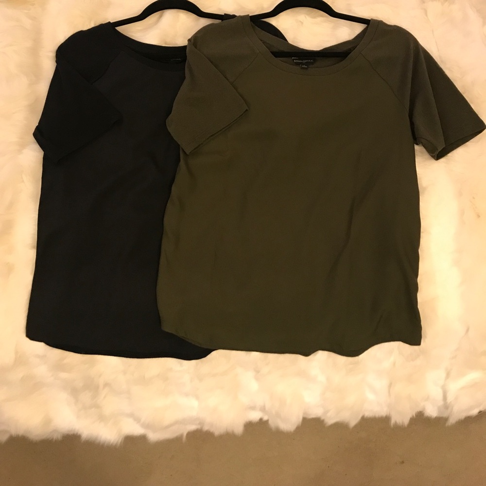 Banana Republic dressy short sleeve T-shirt